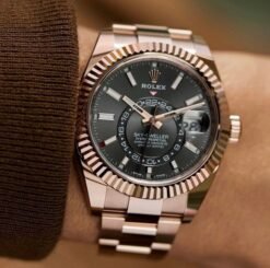 Rolex Oyster perpetual Sky Dweller