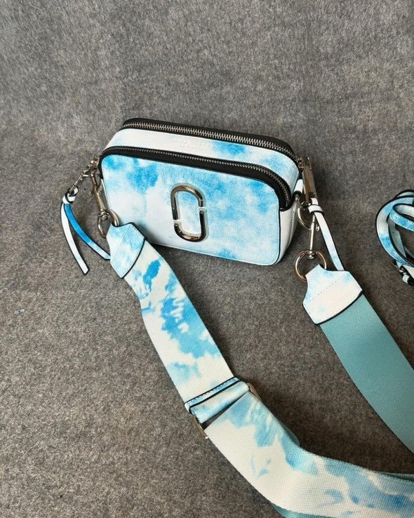 Marc Jacobs The SnapShot Camera Sling Bag With Dust Bag & OG Box (996 Cha E Ran Tie Dye Blue)